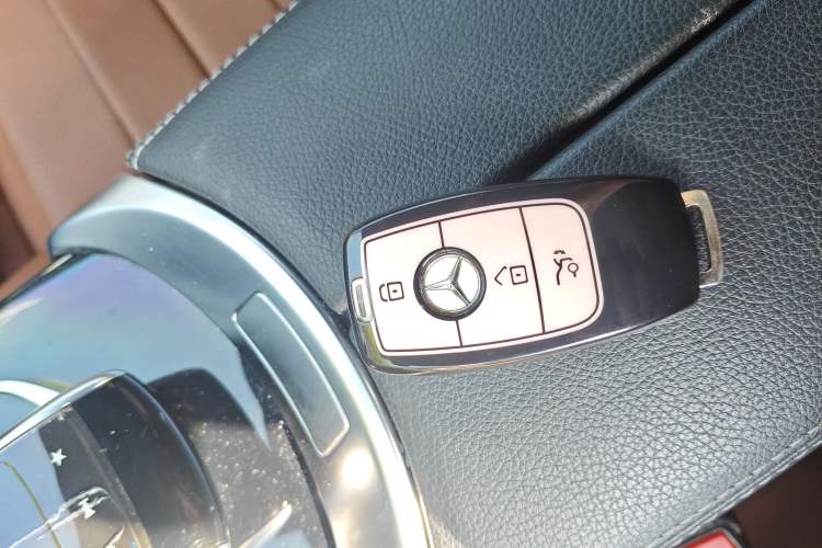 Used Mercedes-Benz C-Class 2018 C 200 Coupe Vehicle Key