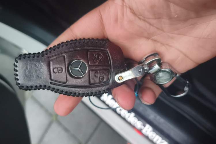 Used Mercedes-Benz C-Class 2018 C 200 L Vehicle Key