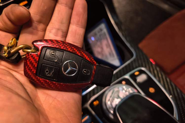 Used Mercedes-Benz C-Class 2018 C 200 Sport Edition Vehicle Key