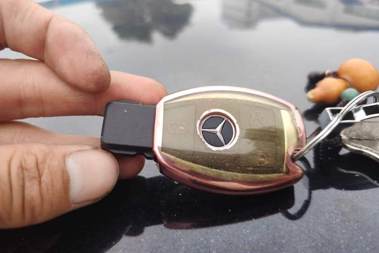 Used Mercedes-Benz C-Class 2018 C 200 L Sport Edition Vehicle Key
