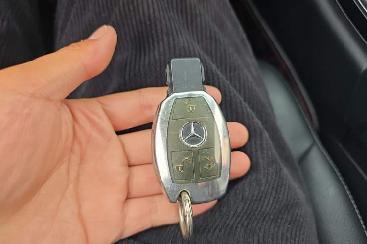 Used Mercedes-Benz C-Class 2018 C 180 L Dynamic Sports Edition Vehicle Key