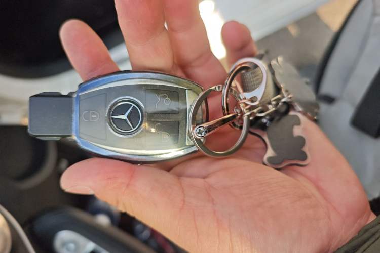 Used Mercedes-Benz C-Class 2018 C 200 L Sport Edition Vehicle Key