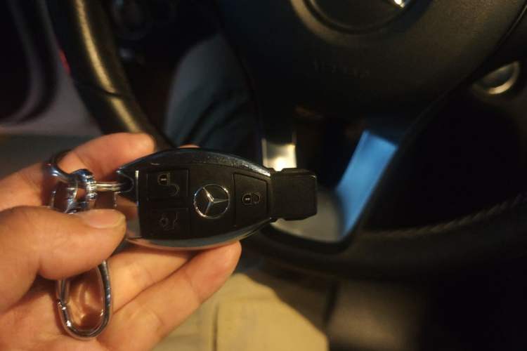 Used Mercedes-Benz C-Class 2018 C 200 L Sport Edition Vehicle Key