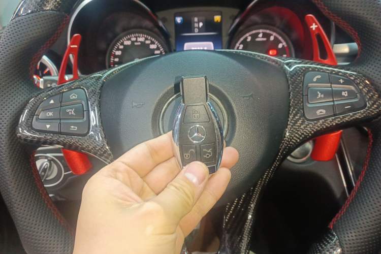 Used Mercedes-Benz C-Class 2018 C 200 L Sport Edition Vehicle Key