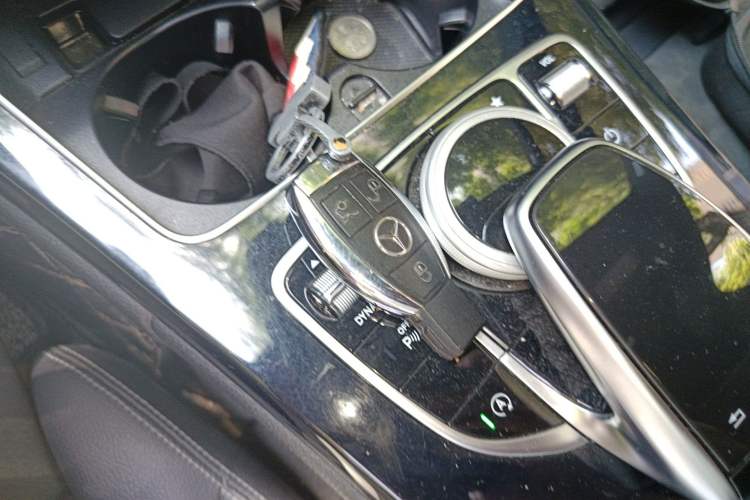 Used Mercedes-Benz C-Class 2018 C 200 Achievement Special Edition Vehicle Key