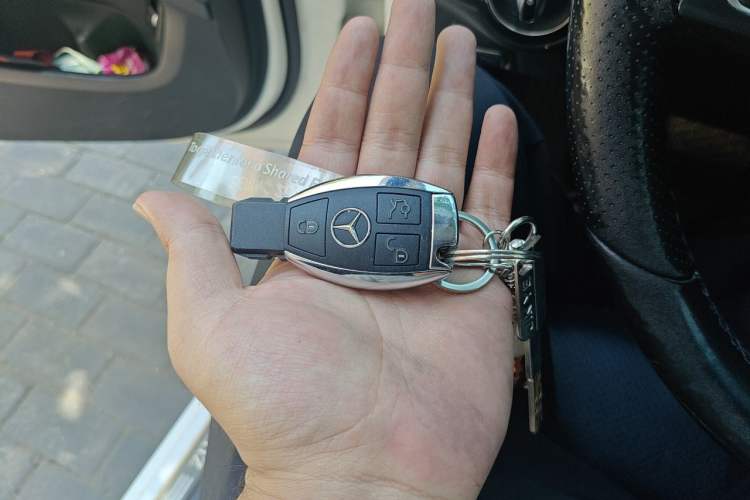 Used Mercedes-Benz C-Class 2018 C 200 L Sport Edition Achievement Special Edition Vehicle Key