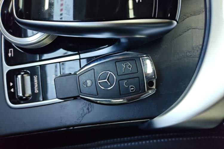 Used Mercedes-Benz C-Class 2018 C 200 L Sport Edition Vehicle Key