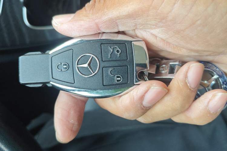 Used Mercedes-Benz C-Class 2018 C 200 L Sport Edition Vehicle Key