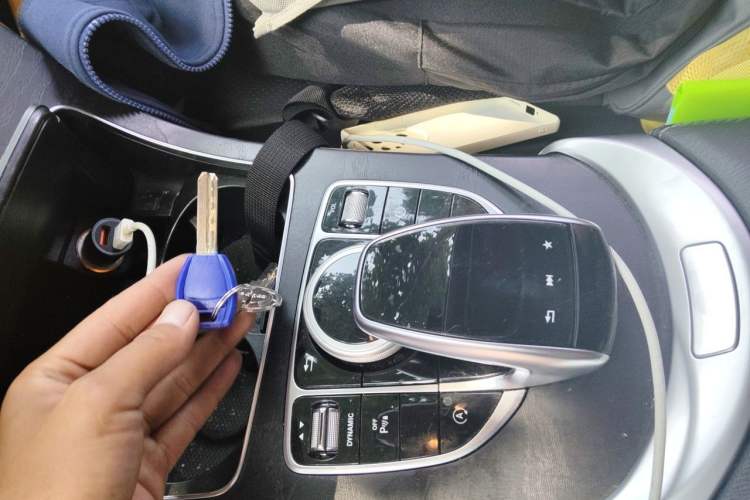 Used Mercedes-Benz C-Class 2018 C 180 L Fashion Edition Sport Version Vehicle Key