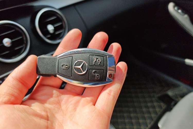 Used Mercedes-Benz C-Class 2018 C 200 L Sport Edition Achievement Special Edition Vehicle Key