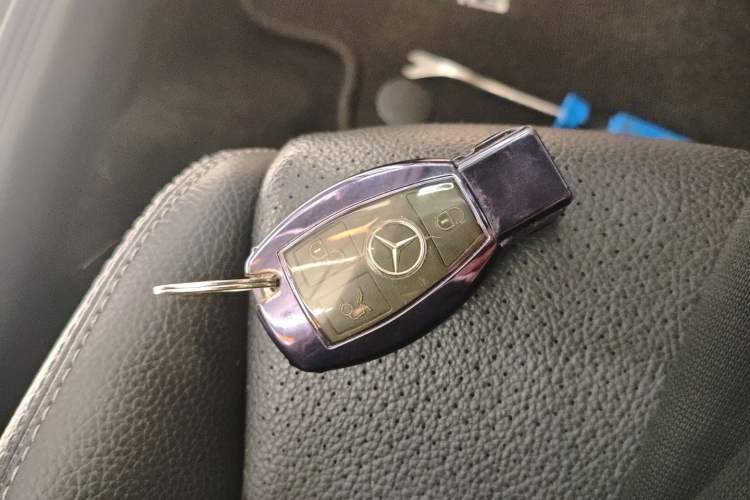 Used Mercedes-Benz C-Class 2018 C 200 4MATIC Coupe Vehicle Key