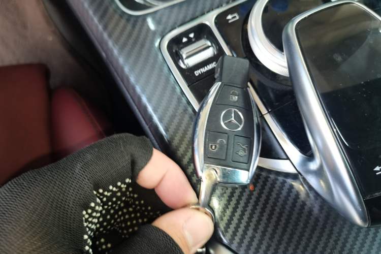 Used Mercedes-Benz C-Class 2018 C 200 Sport Edition Vehicle Key