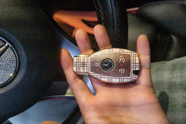 Used Mercedes-Benz C-Class 2018 C 200 L Sport Edition Vehicle Key