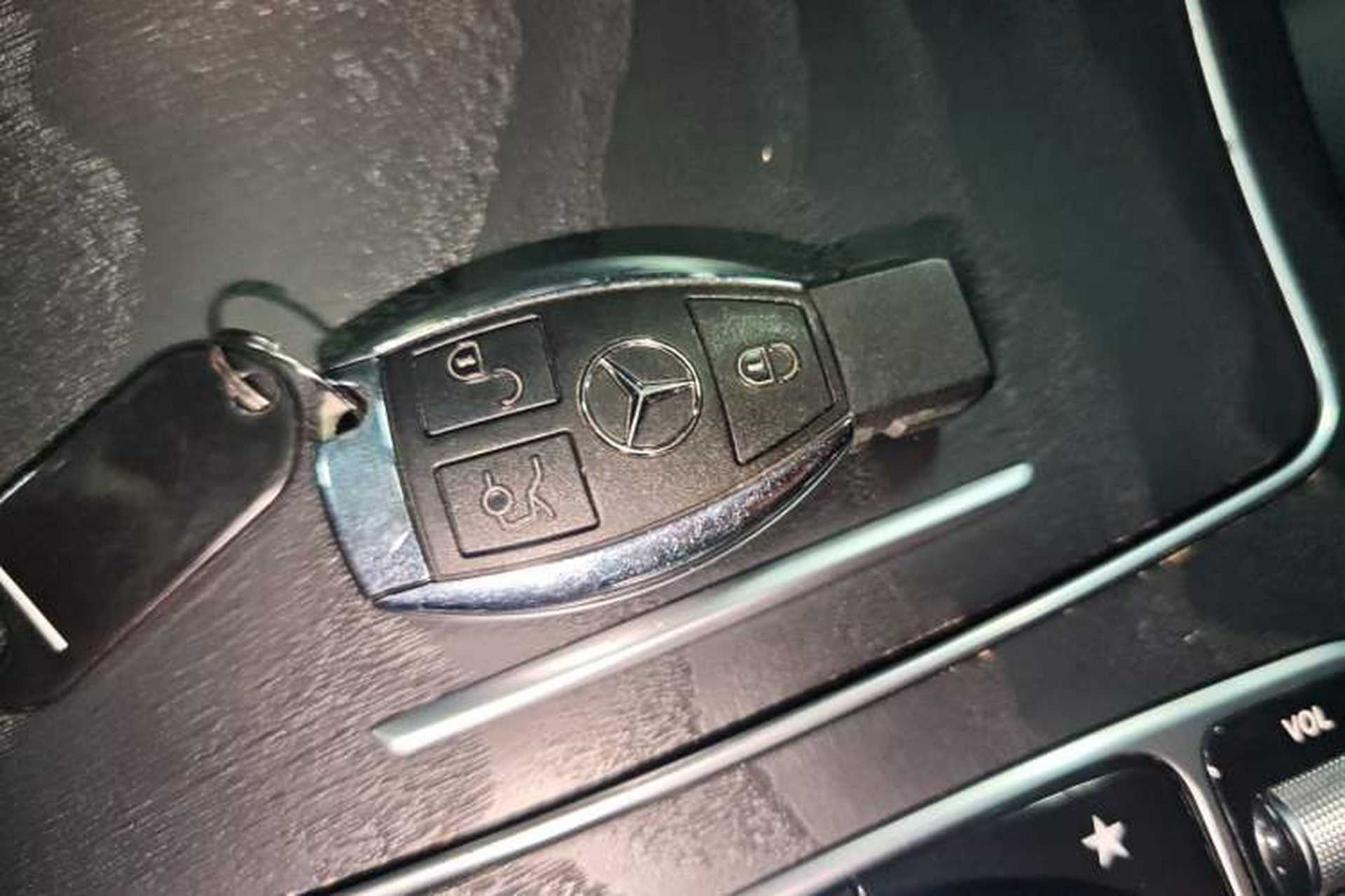 Used Mercedes-Benz C-Class 2018 C 200 Estate Vehicle Key