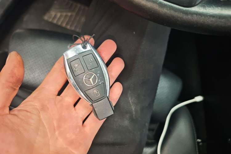 Used Mercedes-Benz C-Class 2018 C 180 L Fashion Edition Sport Version Vehicle Key
