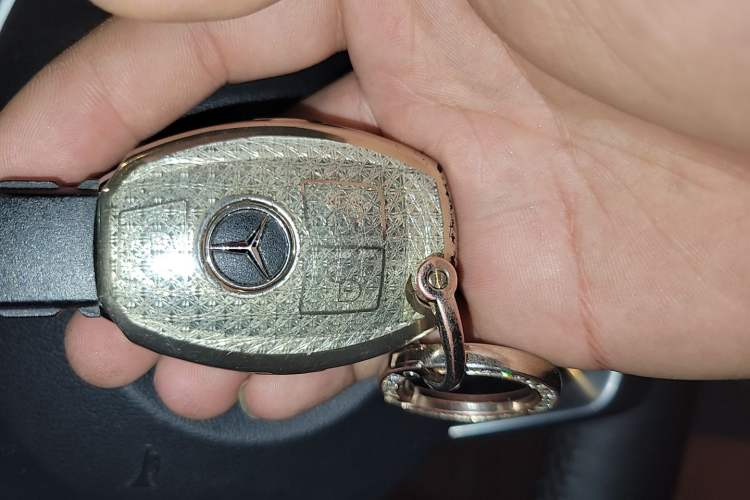 Used Mercedes-Benz C-Class 2018 C 200 Sport Edition Vehicle Key