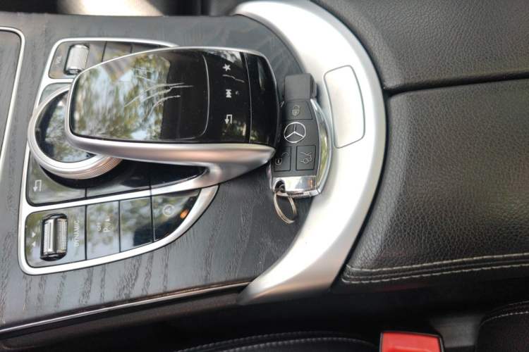 Used Mercedes-Benz C-Class 2018 C 200 L Sport Edition Achievement Special Edition Vehicle Key