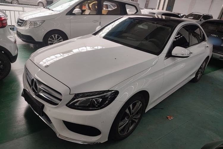 Used Mercedes-Benz C-Class 2018 C 200 L Sport Edition Guazi used car, China used car export, Used car for sale, Used Mercedes-Benz cars, Cheapest cars for sale