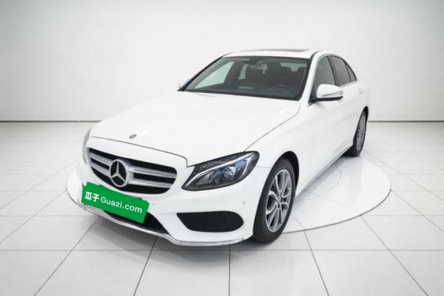 Ojetý Mercedes-Benz C-Class 2018 C 180 L Fashion Edition Sport Version