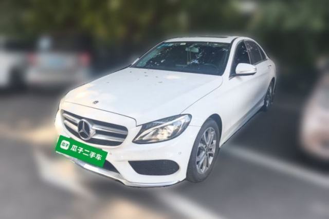 Ojetý Mercedes-Benz C-Class 2018 C 180 L Fashion Edition Sport Version