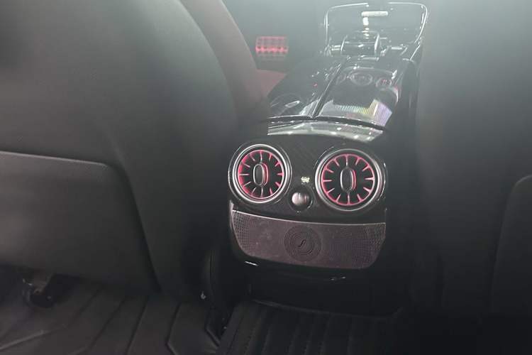 Used Mercedes-Benz C-Class 2018 C 200 Achievement Special Edition Interior 2