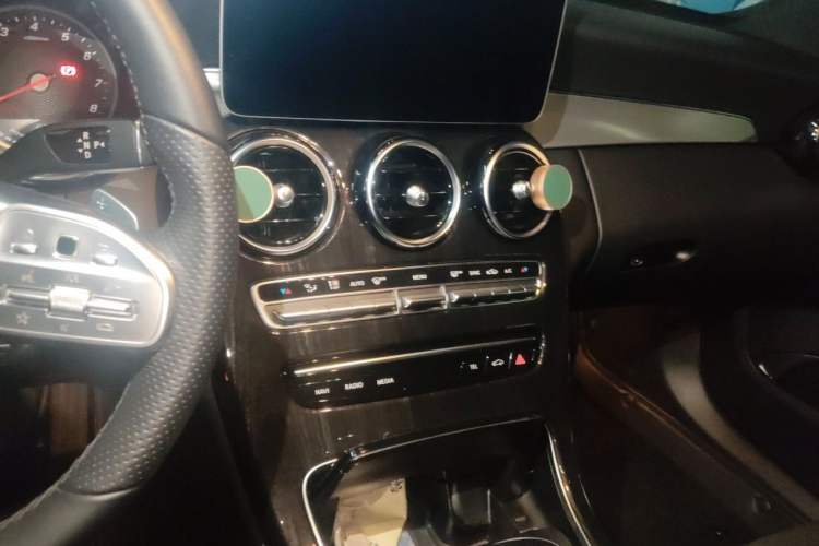Used Mercedes-Benz C-Class 2019 C 260 Sport Edition Audio And AC Panel