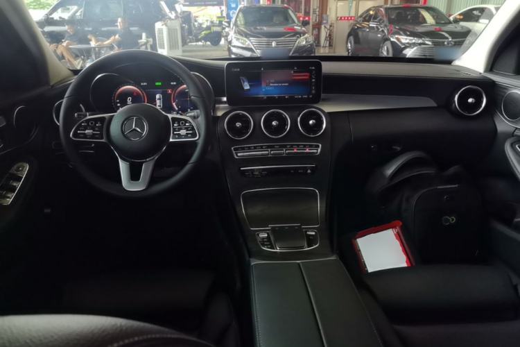 Used Mercedes-Benz C-Class 2019 Restyled C 260 L Sport Edition Center Console
