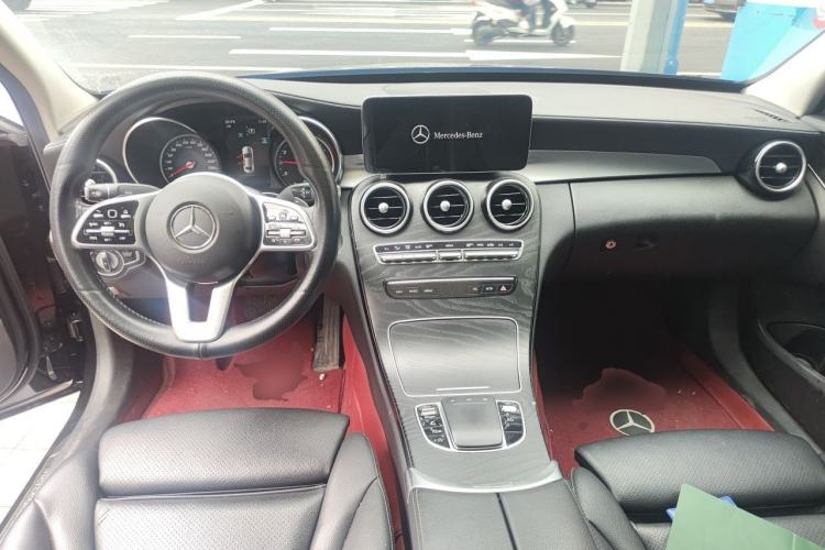 Used Mercedes-Benz C-Class 2019 C 260 L Sport Edition Center Console