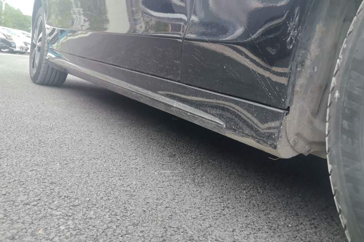 Used Mercedes-Benz C-Class 2019 C 260 Sport Edition Chassis Front Right
