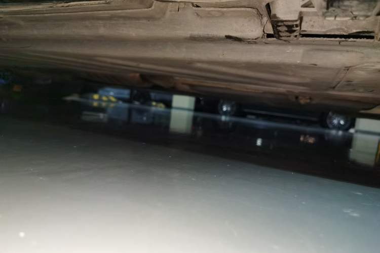Used Mercedes-Benz C-Class 2019 C 300 station wagon Chassis Front Right