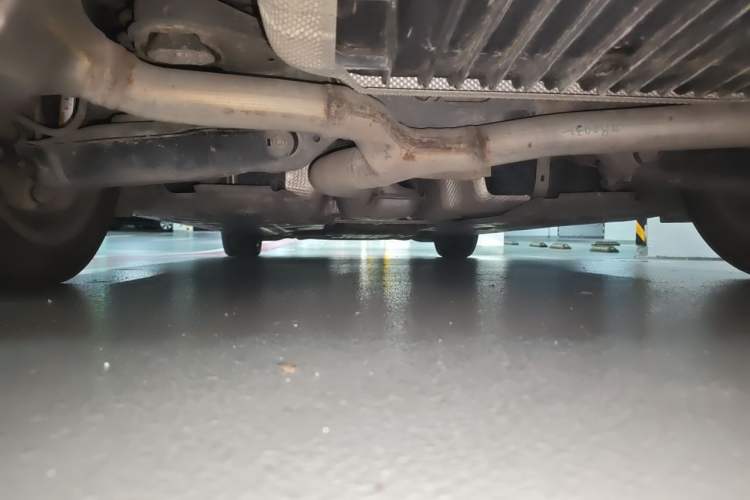 Used Mercedes-Benz C-Class 2019 C 180 L Fashion Edition Sport Version Chassis Rear