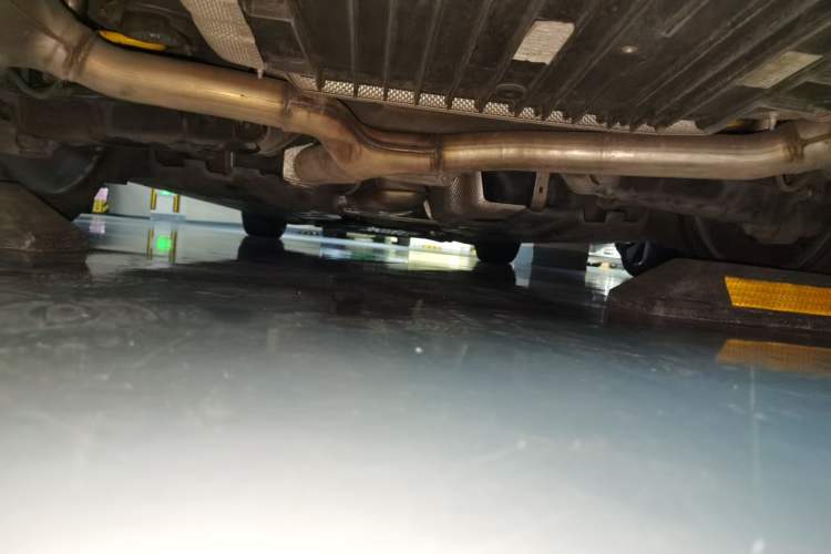Used Mercedes-Benz C-Class 2019 C 300 station wagon Chassis Rear