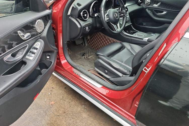 Used Mercedes-Benz C-Class 2019 C 180 L Fashion Edition Sport Version Driver Seat