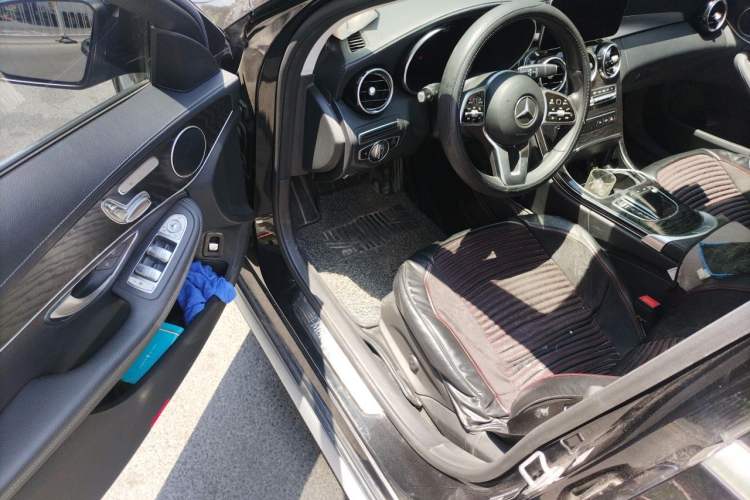 Used Mercedes-Benz C-Class 2019 Restyled C 260 L Sport Edition Driver Seat