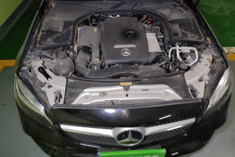 Used Mercedes-Benz C-Class 2019 C 180 L Fashion Edition Sport Version Engine Bay