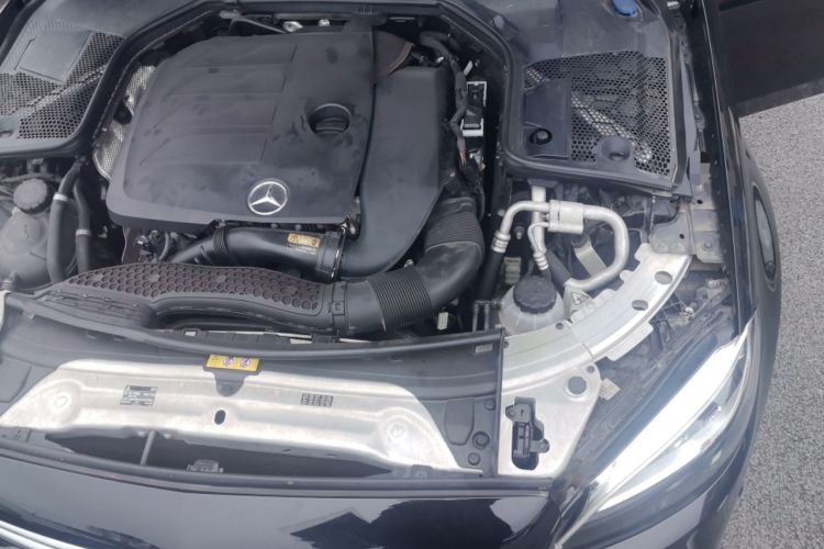 Used Mercedes-Benz C-Class 2019 C 260 Sport Edition Engine Bay Left