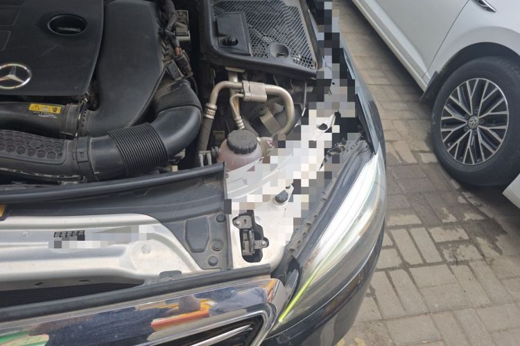 Used Mercedes-Benz C-Class 2019 C 260 L Engine Bay Left