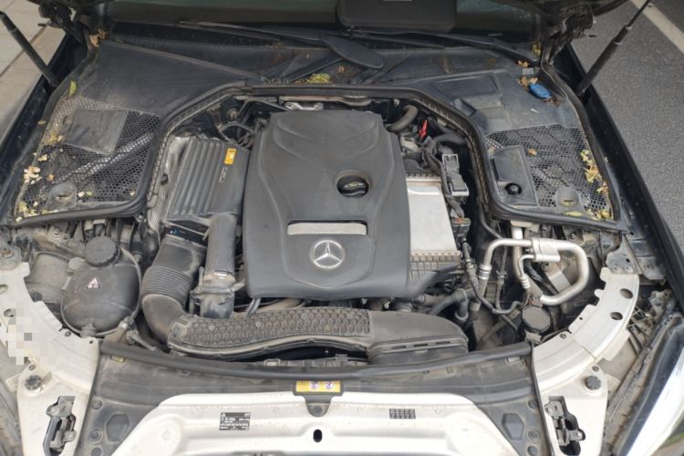 Used Mercedes-Benz C-Class 2019 C 180 L Fashion Edition Sport Version Engine Bay