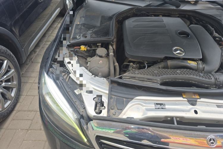 Used Mercedes-Benz C-Class 2019 C 260 L Engine Bay Right