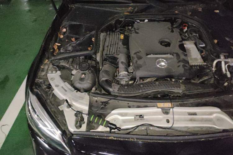 Used Mercedes-Benz C-Class 2019 C 180 L Fashion Edition Sport Version Engine Bay Right