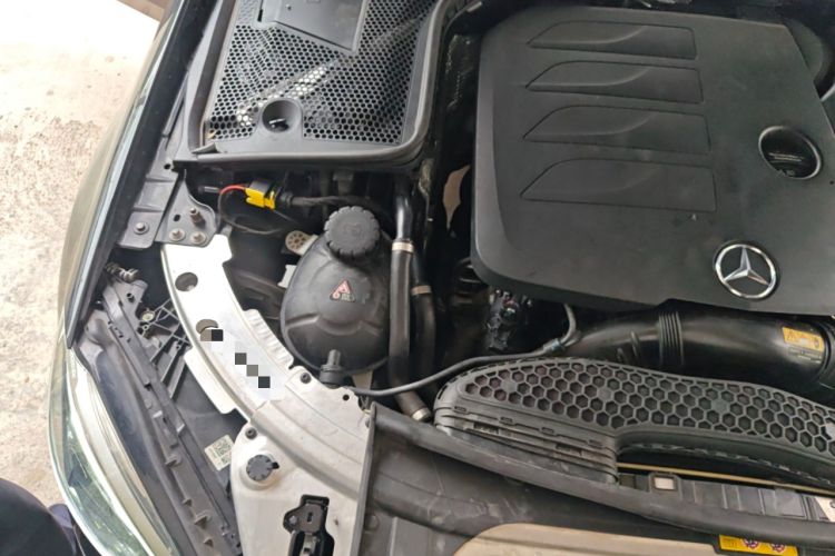 Used Mercedes-Benz C-Class 2019 Restyled C 260 L Sport Edition Engine Bay Right