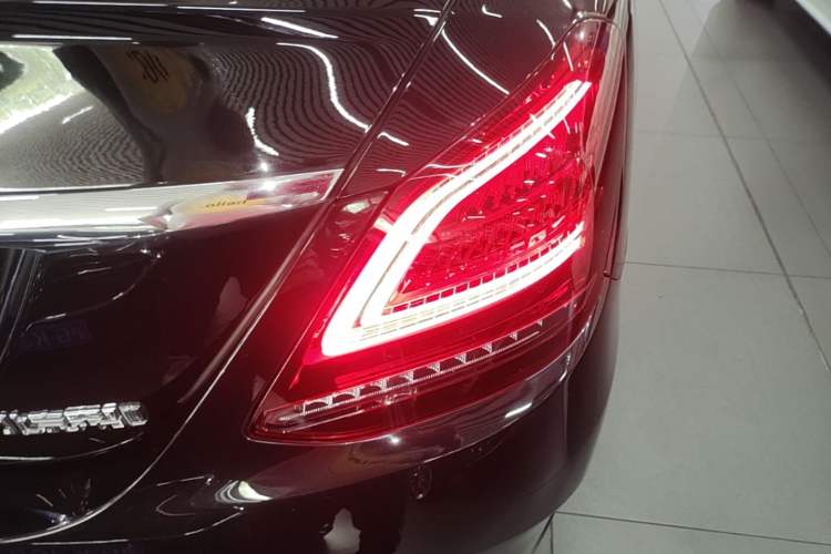 Used Mercedes-Benz C-Class 2019 Restyled C 260 L Sport Edition Exterior 3