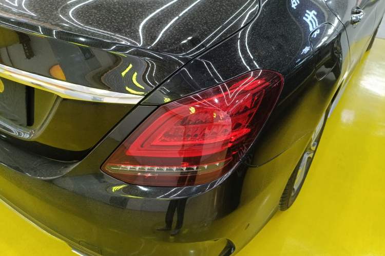 Used Mercedes-Benz C-Class 2019 C 260 L Sport Edition Exterior 3