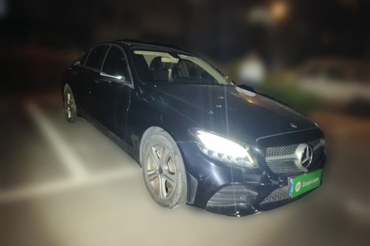 Used Mercedes-Benz C-Class 2019 C 260 L Sport Edition Front Right 45 Deg