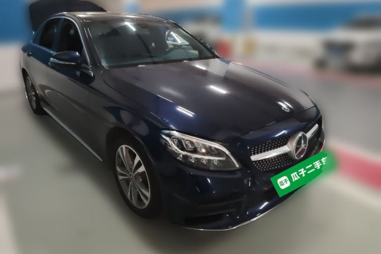 Used Mercedes-Benz C-Class 2019 C 180 L Fashion Edition Sport Version Front Right 45 Deg