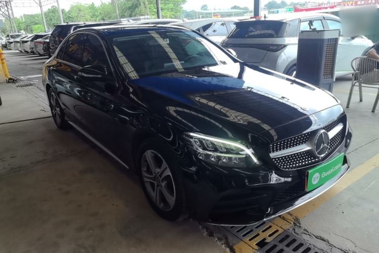 Used Mercedes-Benz C-Class 2019 Restyled C 260 L Sport Edition Front Right 45 Deg