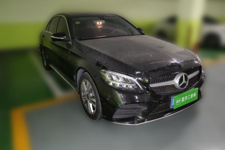 Used Mercedes-Benz C-Class 2019 C 180 L Fashion Edition Sport Version Front Right 45 Deg