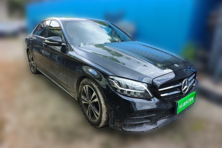 Used Mercedes-Benz C-Class 2019 C 260 Sport Edition Front Right 45 Deg