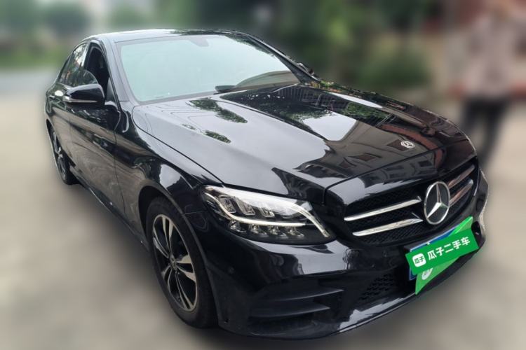 Used Mercedes-Benz C-Class 2019 C 260 Sport Edition Front Right 45 Deg