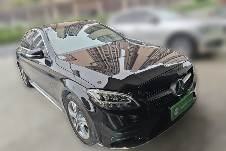 Used Mercedes-Benz C-Class 2019 Restyled C 260 L Sport Edition Front Right 45 Deg